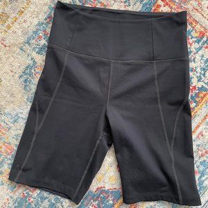 Girlfriend Collective Bike Shorts - S